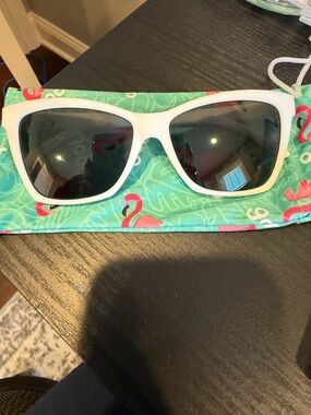 Goodr “The Mod Way Out” Sunglasses